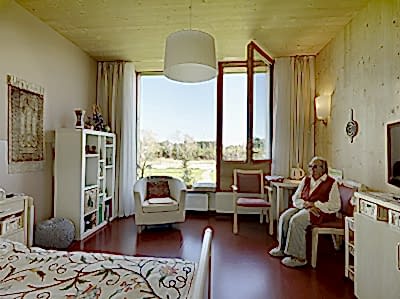 номера в доме для пожилых