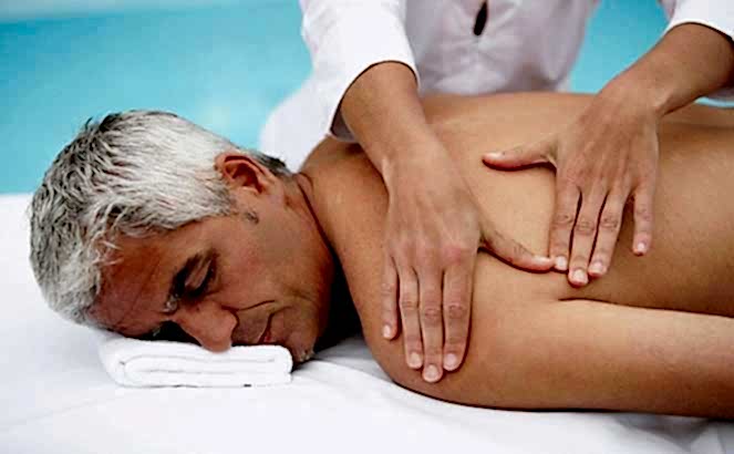 проведение массажа